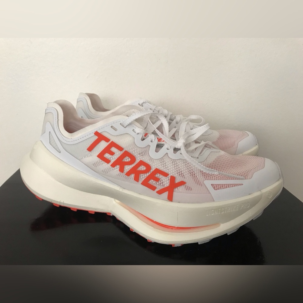 Size 7.5 Women Adidas Terrex Agravic Speed Ultra Trail Running Shoe White IH3767